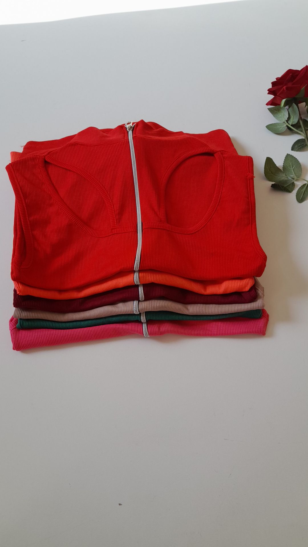 تاپ حلزونی،جنس کبریتی نخی